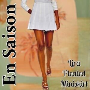 EN SAISON Lira Off-White Pleated Raw Hem Denim Mini Skirt NWT/MD